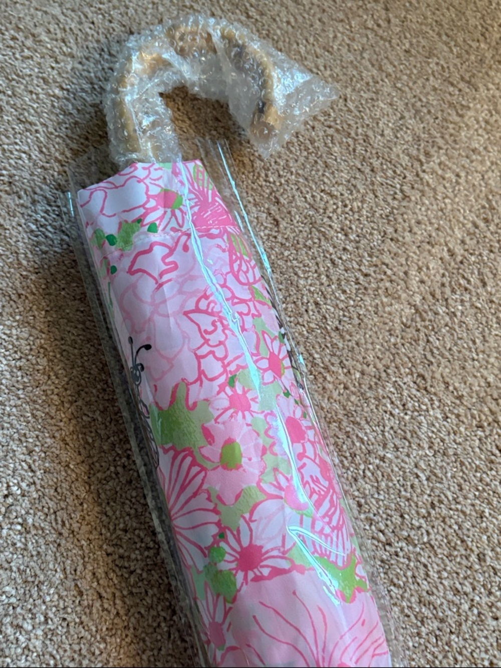 Lilly Pulitzer Pink Floral Women Umbrella with Faux Bamboo Handle - Picture 9 of 12
